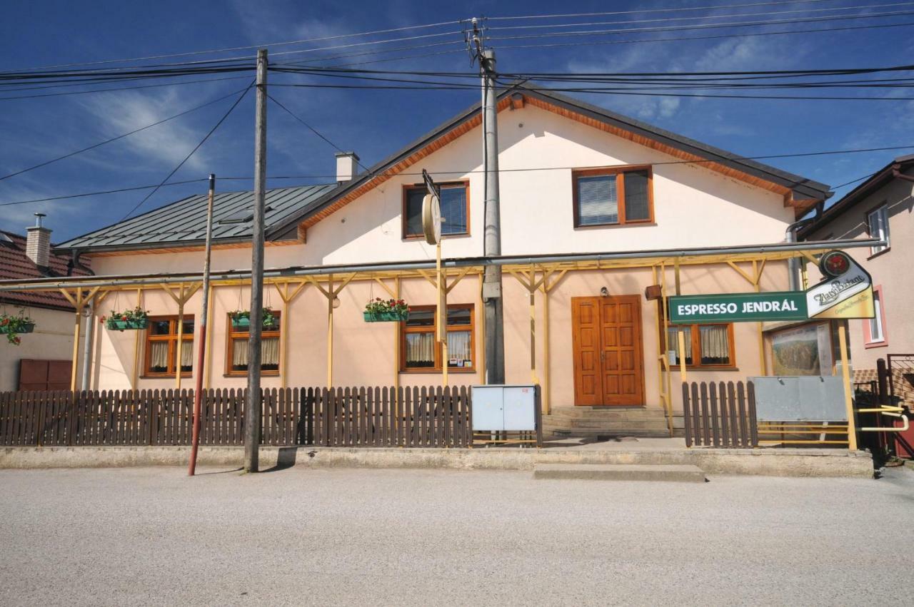 Penzion Jendrál Hrabušice Exteriér fotografie